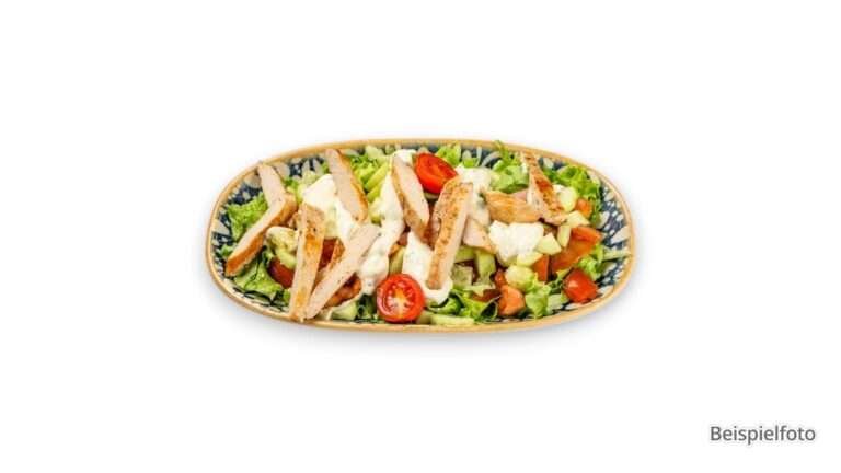 Köylü Salatası