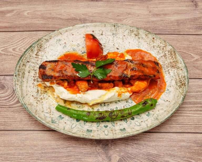 Yoğurtlu Adana Kebap